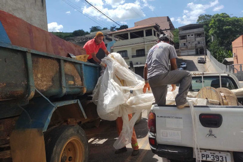 Mutirão contra o Aedes recolhe 64 caminhões de materiais em Ubá