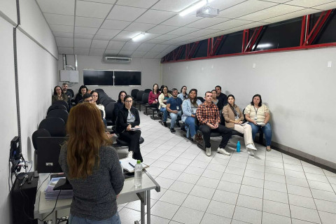 Secretaria de Saúde promove reunião para alinhamento de fluxos com o setor de compras