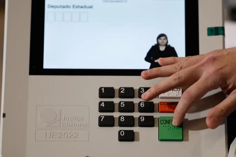 TRE-RJ altera 66 locais de votação por questões de segurança