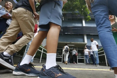 Penas mais duras para crimes em escolas entram em vigor