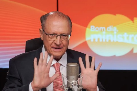 Eventual sanção dos EUA ao Irã não deve afetar o Brasil, diz Alckmin