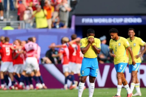 Com críticas, adeus do Brasil à Copa estampa jornais mundo afora