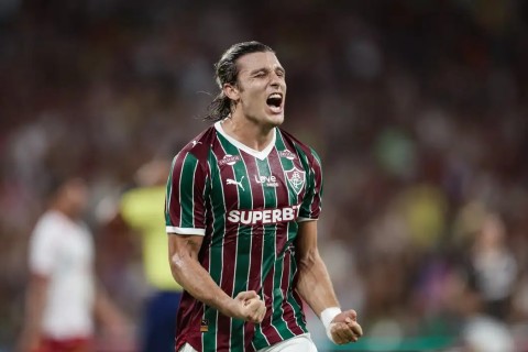 Fluminense supera Bangu e pega Vasco na semi do Campeonato Carioca