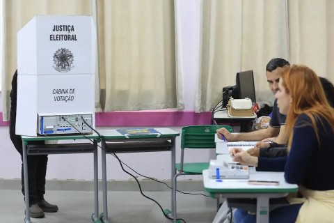 Minas tem dia de votação tranquilo até agora; 75 urnas são trocadas