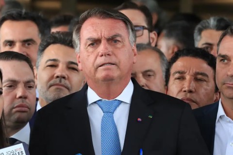 PGR defende reforço de policiamento perto da casa de Bolsonaro