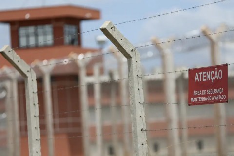 Mendonça autoriza transferência de Vorcaro para presídio federal