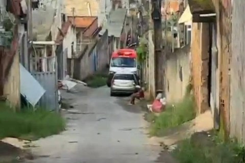 MADRUGADA DE TERROR EM UBÁ, TRÊS HOMENS SÃO ASSASSINADOS A TIROS NO BAIRRO VILA CASAL, EM UBÁ