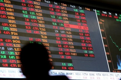Bolsa interrompe sequência de 11 altas e cai 0,46%