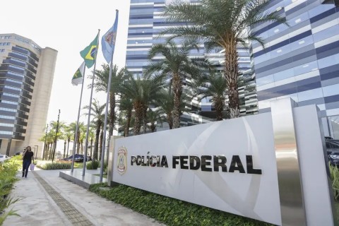 PF: pai de Vorcaro liderava A Turma, milícia pessoal do banqueiro