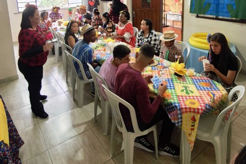 CAPS Infantojuvenil realiza 1ª Festa Julina com foco na integração e inclusão social