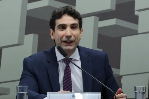 Galípolo: Brasil está mais preparado para volatilidade do petróleo