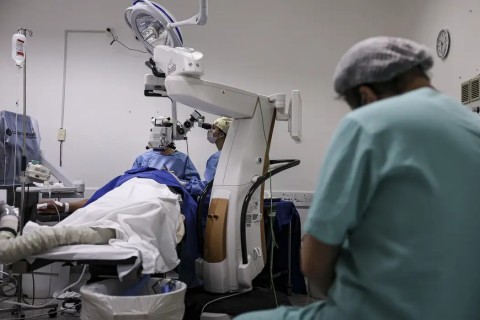 Governo anuncia R$ 2,4 bilhões em compras de equipamentos de saúde