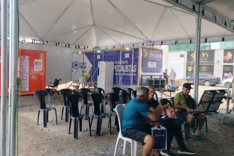 Unidades móveis e estruturas provisórias garantem continuidade dos serviços de saúde em Ubá