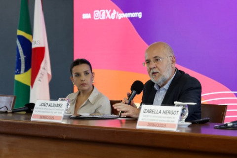 Governo de Minas reforça medidas para evitar disseminação da gripe aviária