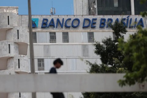 BRB firma acordo para transferir ativos comprados do Banco Master