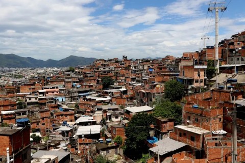 Segurança, moradia, saúde são maiores demandas de moradores de favelas