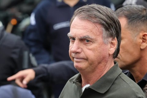 Por unanimidade, STF mantém condenação de Bolsonaro e aliados