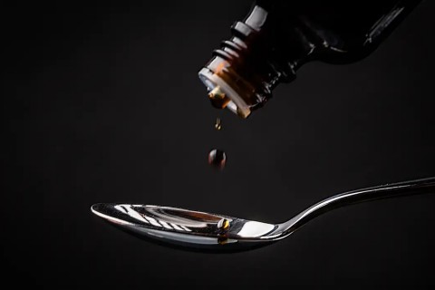 Anvisa suspende venda de xaropes com clobutinol