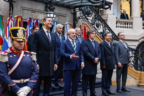 Brasil assume Mercosul com proposta de mais integração regional