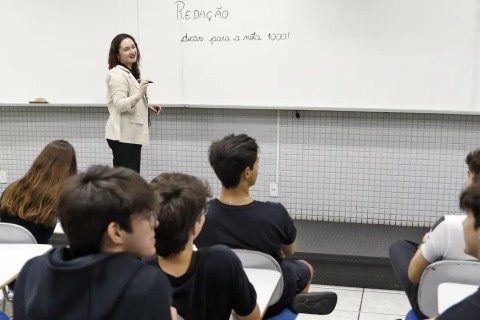 Cartilha reúne orientações para a redação do Enem 2026