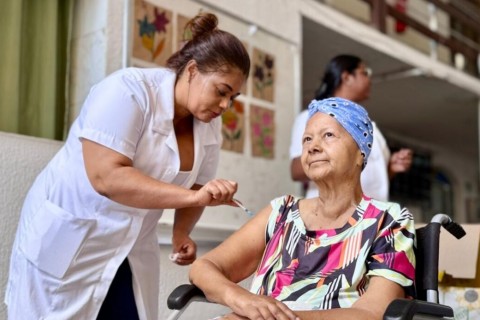 Minas antecipa vacinação contra a gripe e amplia a proteção em todo o estado