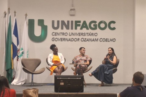 Saúde para além de medicamentos e procedimentos: GRS Ubá promove seminário que destaca práticas integrativas e equidade