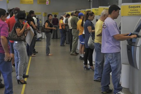 Veja como checar dados oficiais sobre a saúde financeira do seu banco