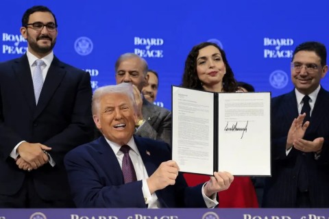 Trump lança em Davos Conselho de Paz criado por ele