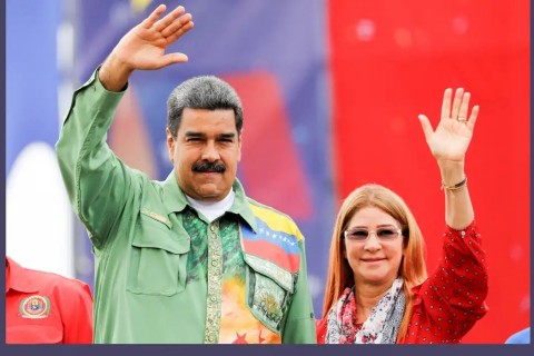 China pede aos EUA a libertação imediata de Maduro e sua esposa