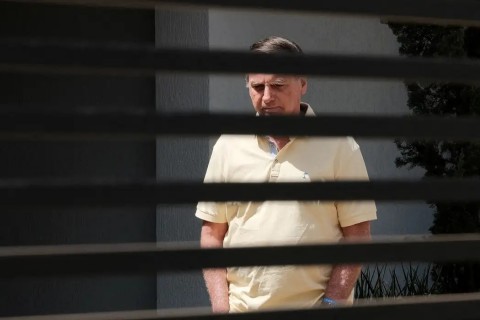 PGR dá parecer favorável à prisão domiciliar de Bolsonaro