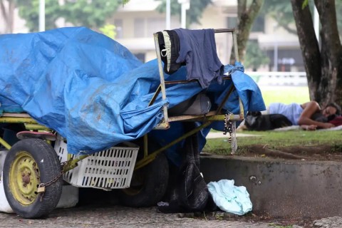 Estudo aponta mais 365 mil pessoas em situação de rua no Brasil