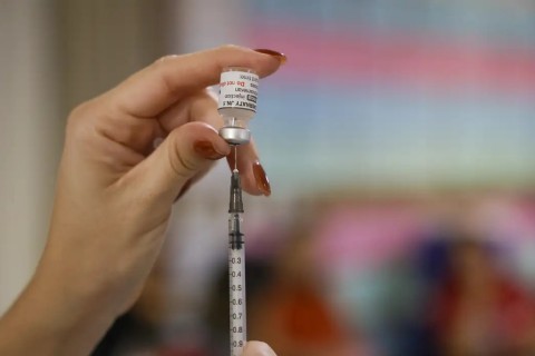 Desinformação faz com que só 5% das crianças sejam protegidas da covid