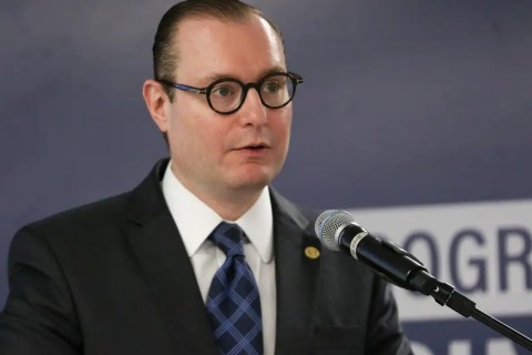 Zanin pede parecer da PGR e AGU sobre ação do PSD por 2º turno no Rio
