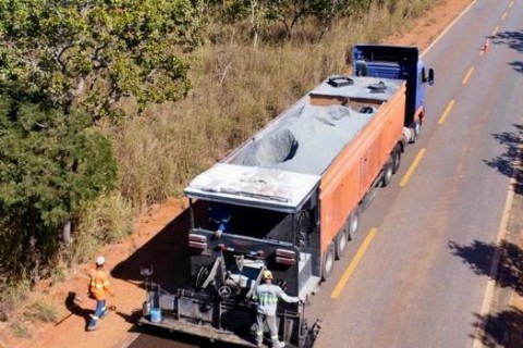 Governo de Minas investe mais de R$ 700 milhões em serviços de infraestrutura rodoviária em 2025